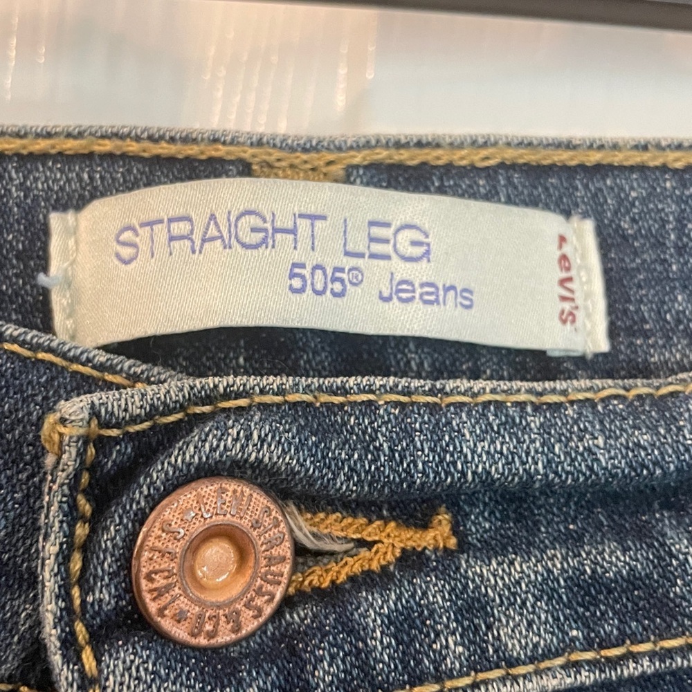 Levi's Women's Straight-Leg Jeans - Blue Wash in size 12 Short - Picture 4 of 8